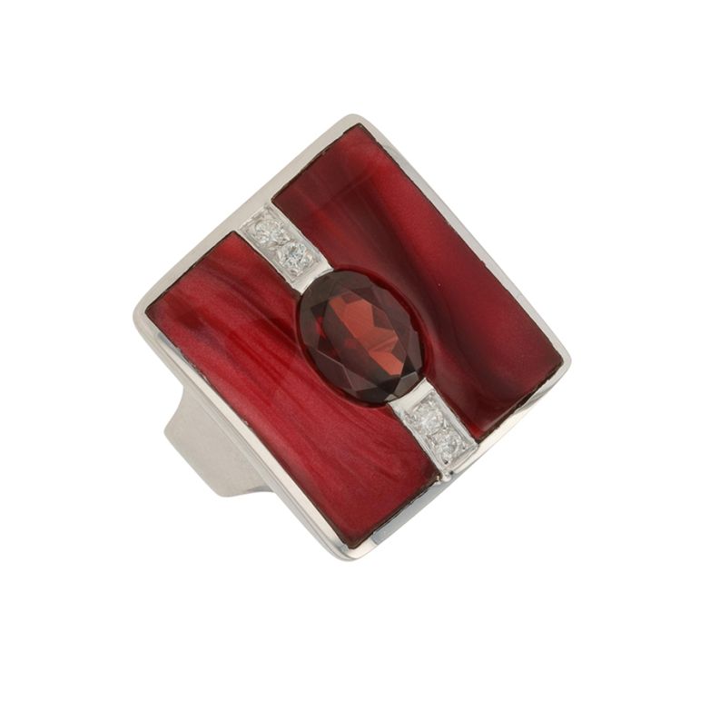 Acheter Bague Clozeau grenat 1.50 carat et diamants 0.06 carat or blanc 9.58g Comme neuf - 2150,00 € Bague Clozeau grenat 1.50 carat et diamants 0.06 carat or blanc 9.58g Comme neuf - reconditionné disponible sur Gemme Les Bijoux